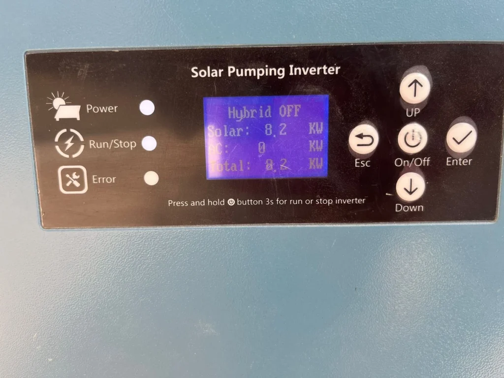Solar pump inverter display in service